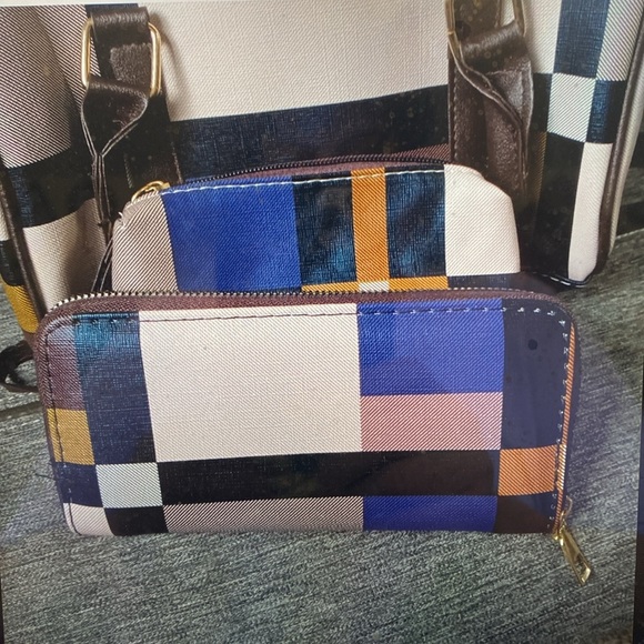 Fashionista 6 Piece Plaid Colorblock Handbags - with Zippers & Straps - NWOT - Picture 6 of 14